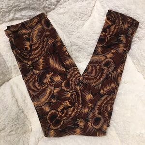 Lularoe OS Bear Leggings